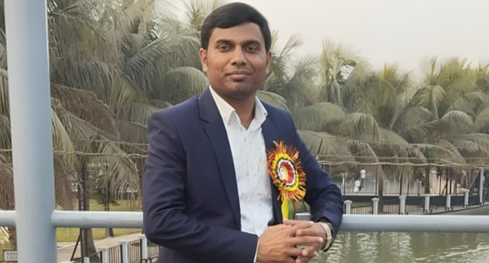 ফের দেলুয়াবাড়ী মাধ্যমিক বিদ্যালয়ের সভাপতি প্রাক্তন শিক্ষার্থী সাংবাদিক সাইফুল