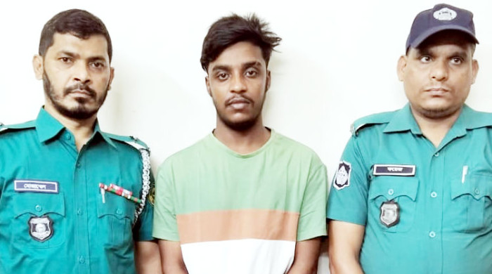 শীর্ষ সন্ত্রাসী ছোট সাজ্জাদের অনুসারী গ্রেপ্তার