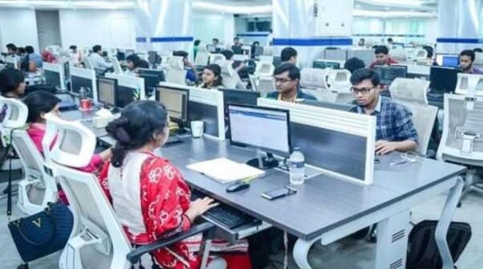 একদিন ‘ম্যানেজ’ হলেই মিলবে টানা ৪ দিনের ছুটি