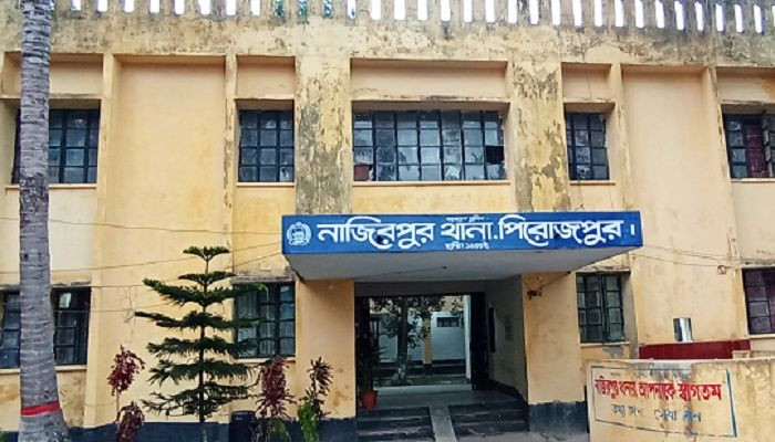 শশুরের বিরুদ্ধে পুত্রবধূকে ধর্ষণের অভিযোগে মামলা