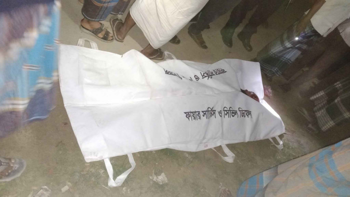 পলাশবাড়ীতে ত্রিমুখী সংঘর্ষে নিহত ১