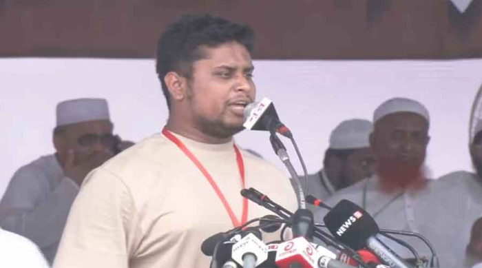 শেখ হাসিনার ফাঁসি না হওয়া পর্যন্ত আন্দোলন চলবে: হাসনাত