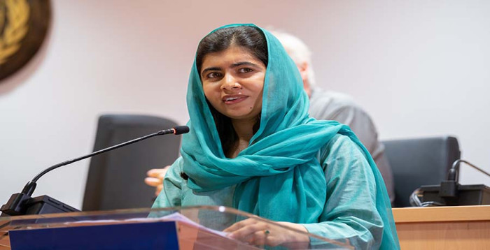 বেসামরিক মানুষ ও শিশুদের সুরক্ষায় মালালার আহ্বান