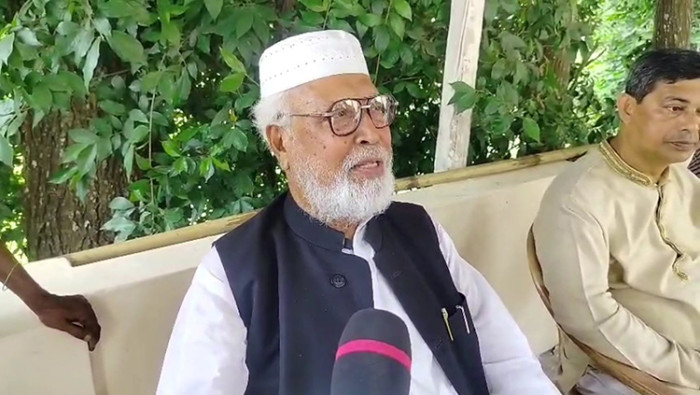 ‘বঙ্গবন্ধুর দল আওয়ামীলীগ কচু পাতার পানিনা’