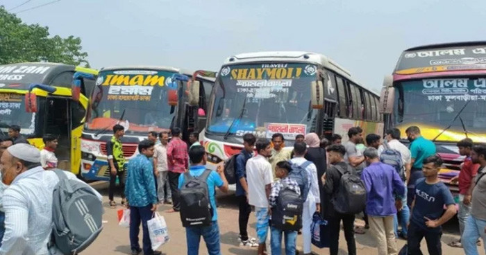 ঈদে একমুখী যাত্রায় অতিরিক্ত ২০০ টাকা ভাড়া চায় বাস মালিকরা