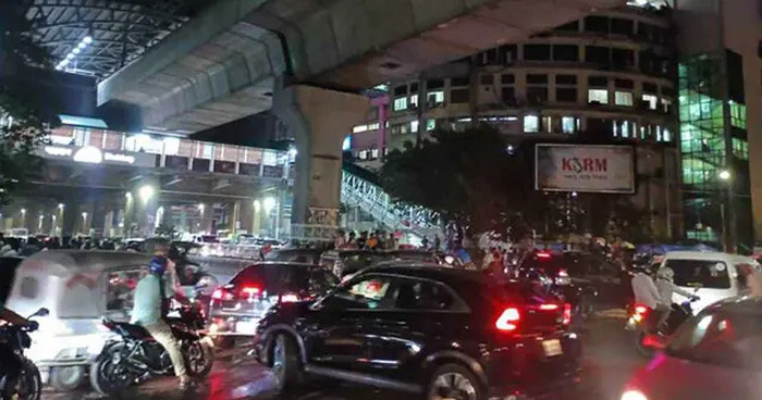 শাহবাগ ছেড়েছেন নার্সিং শিক্ষার্থীরা, যান চলাচল স্বাভাবিক