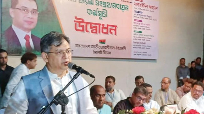 ইশরাককে দ্রুত শপথ না পড়ালে বৃহত্তর আন্দোলনের হুঁশিয়ারি সালাহউদ্দিনের