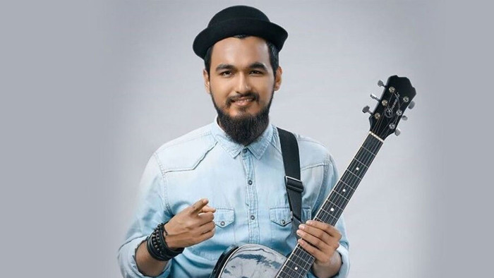 সংগীতশিল্পী নোবেল গ্রেফতার