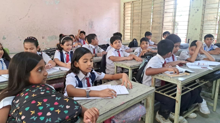 রাজবাড়ীতে ৪৮২টি প্রাথমিক বিদ্যালয়ের সহকারী শিক্ষকদের কর্মবিরতি