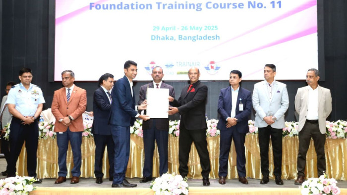 বেবিচক ফাউন্ডেশনে দুই কোর্সের সনদ বিতরণ