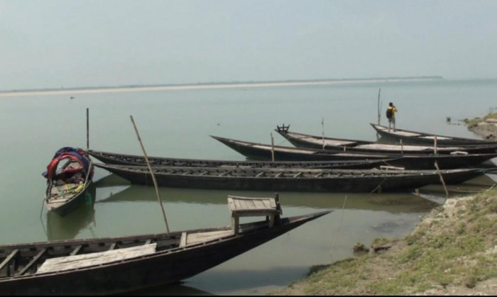 পদ্মায় মাছ ধরতে গিয়ে জেলে নিখোঁজ