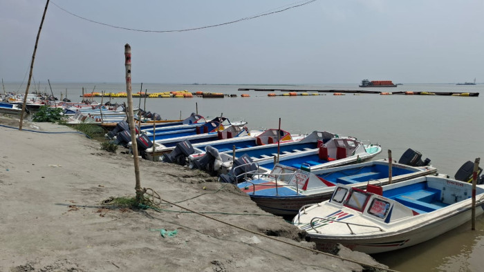 আরিচা-কাজিরহাট নৌ-রুটে স্পিডবোট বন্ধ