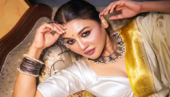 ঈদে একসঙ্গে দুটি সিনেমা, অন্যরকম আনন্দে জয়া আহসান