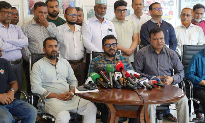 ডিএনসিসির বর্জ্য অপসারণ কার্যক্রম চলমান থাকবে: প্রশাসক এজাজ