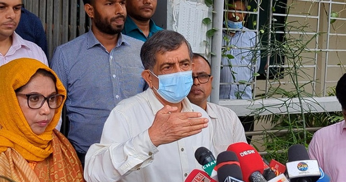 সুন্দর পরিবেশে এইচএসসি পরীক্ষা অনুষ্ঠিত হচ্ছে : শিক্ষা উপদেষ্টা
