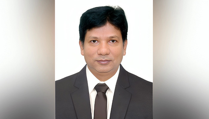 চট্টগ্রাম কাস্টম কমিশনার জাকির হোসেন সাময়িক বরখাস্ত