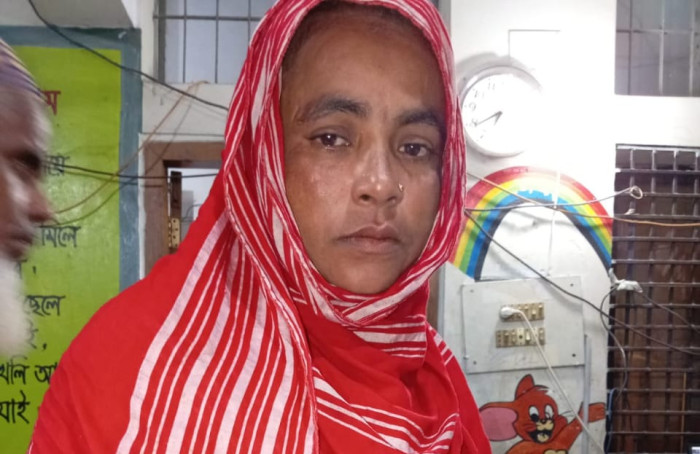 বরিশালে মাদকবিরোধী অভিযানে ২০ পিস ইয়াবাসহ নারী আটক