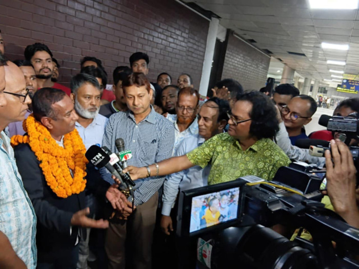 ছবি : ভোরের আকাশ