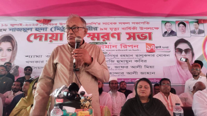 ছবি: ভোরের আকাশ