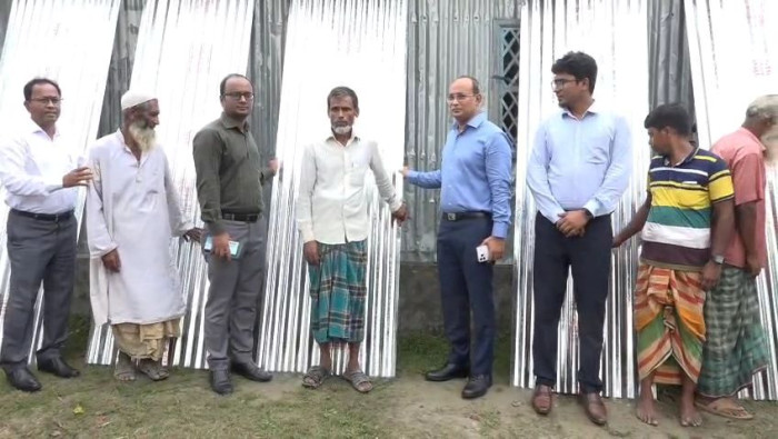 ছবি: ভোরের আকাশ