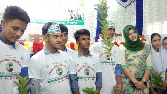 ছবি: ভোরের আকাশ