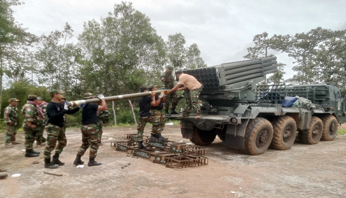 সীমান্ত উত্তেজনায় জড়াল থাইল্যান্ড ও কম্বোডিয়া, বাড়ছে সংঘর্ষের আশঙ্কা
