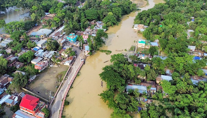 বাড়ছে নদীর পানি, কয়েক জেলায় আবারও বন্যার শঙ্কা