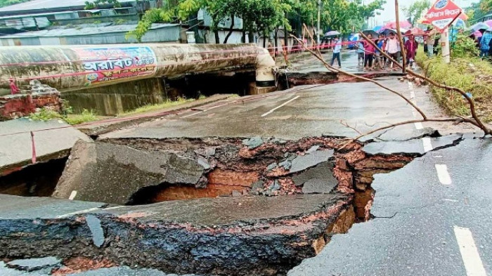 ছবি : ভোরের আকাশ