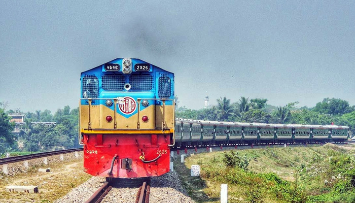 রেলওয়ে পূর্বাঞ্চলে যাত্রী ও আয় বেড়েছে, ঢাকা-চট্টগ্রাম রুট শীর্ষে