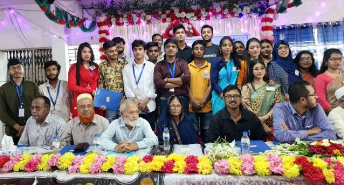 ছবি: ভোরের আকাশ