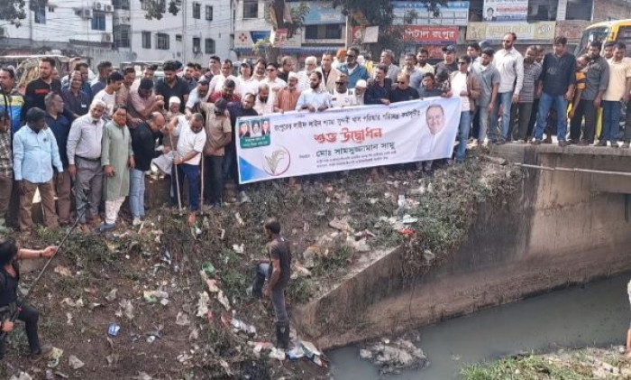ছবি: ভোরের আকাশ