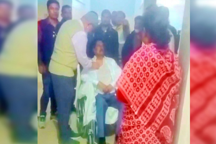 তারেক রহমানের জনসভায় যাওয়ার পথে অসুস্থ বিএনপি নেতা ফজলুর রহমান