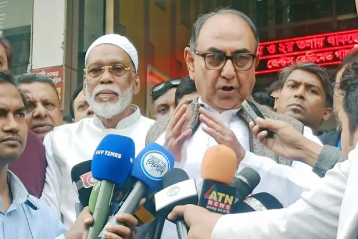 নাসীরুদ্দীন পাটওয়ারীর ওপর হামলার ঘটনায় মির্জা আব্বাসের প্রতিক্রিয়া