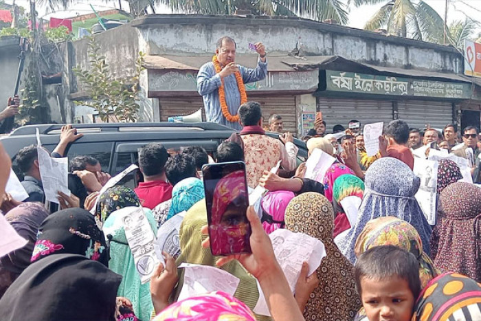 ছবি : ভোরের আকাশ