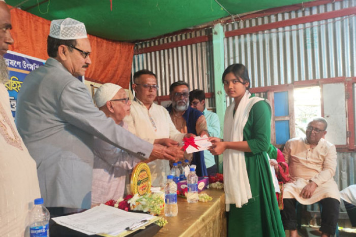ছবি- ভোরের আকাশ