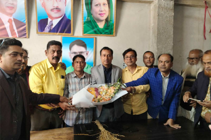 ছবি : ভোরের আকাশ