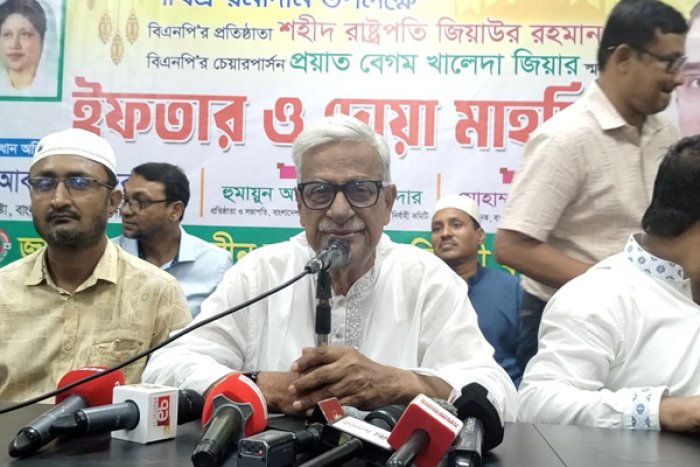 ছবি: ভোরের আকাশ