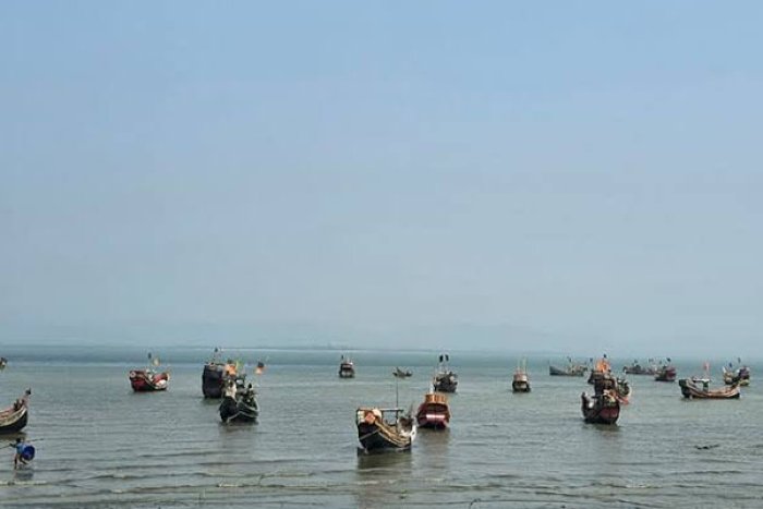 ছবি- ভোরের আকাশ