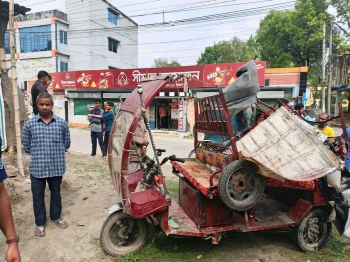 ছবি : ভোরের আকাশ