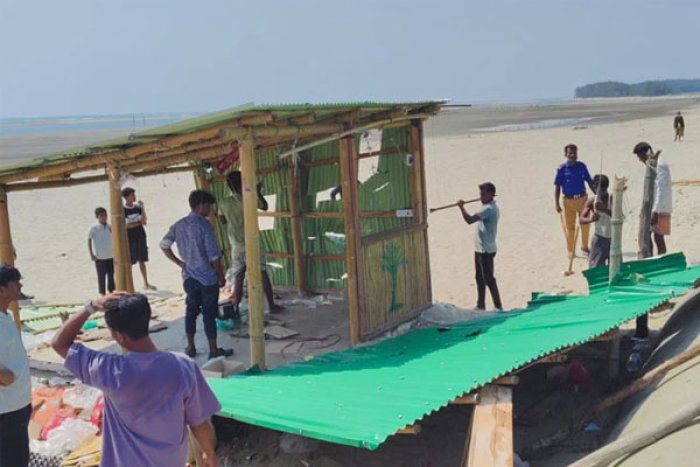 ছবি : ভোরের আকাশ