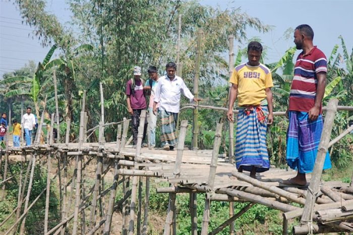 ছবি : ভোরের আকাশ
