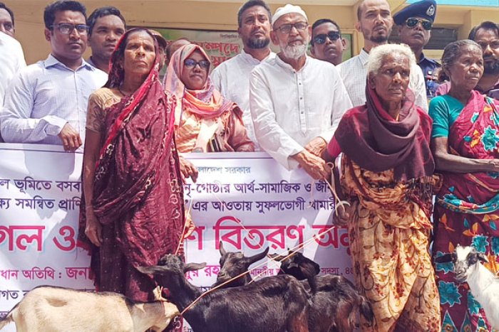ছবি : ভোরের আকাশ