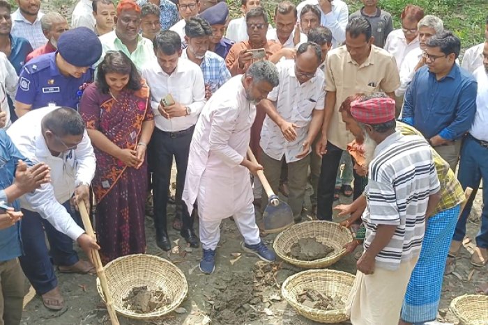 ছবি : ভোরের আকাশ