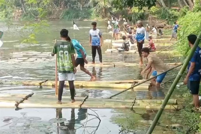 ছবি : ভোরের আকাশ