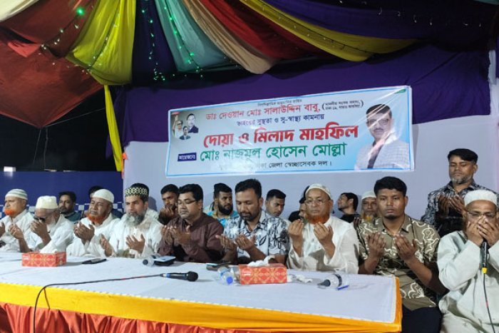 ছবি : ভোরের আকাশ