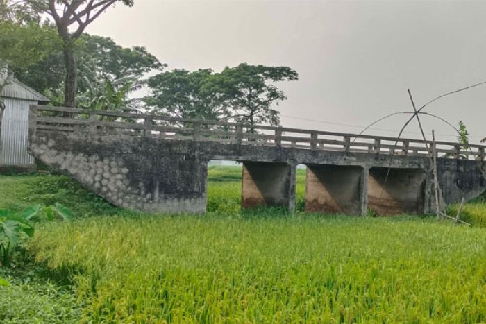 ছবি : ভোরের আকাশ