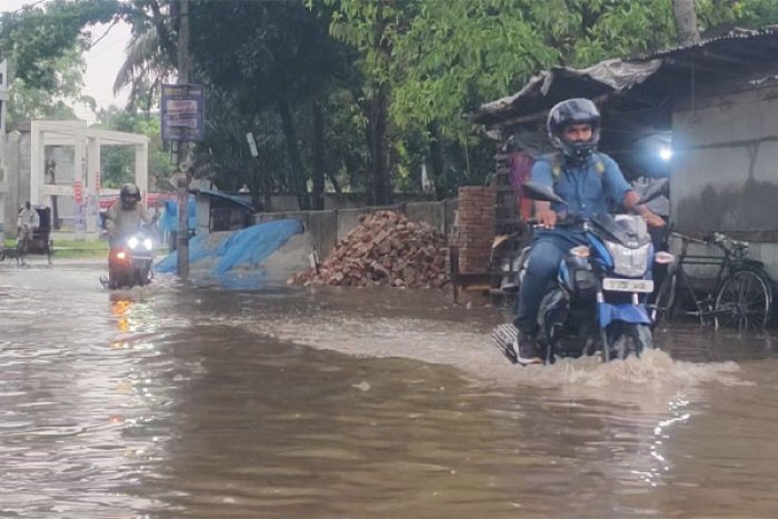 ছবি : ভোরের আকাশ