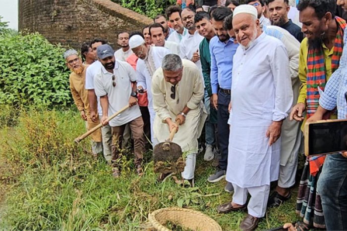 ছবি : ভোরের আকাশ