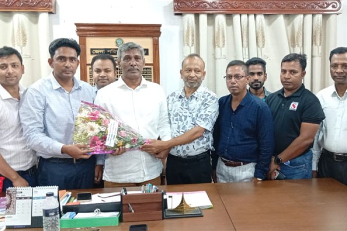 ছবি : ভোরের আকাশ