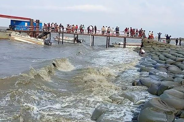 ভোরের আকাশ